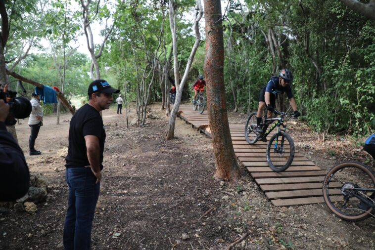 Pista de ciclomontañismo de los barranquilleros está casi lista: alcalde  Char - Emisora Atlántico